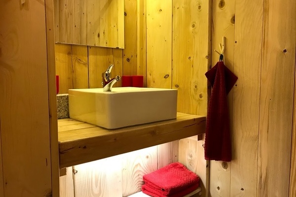 Waschtisch in der Ferienwohnung L�wenzahn