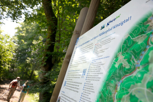 Beschilderung Kinzigtler Flerpfad Bildnachweis:  Tourist-Information Schenkenzell