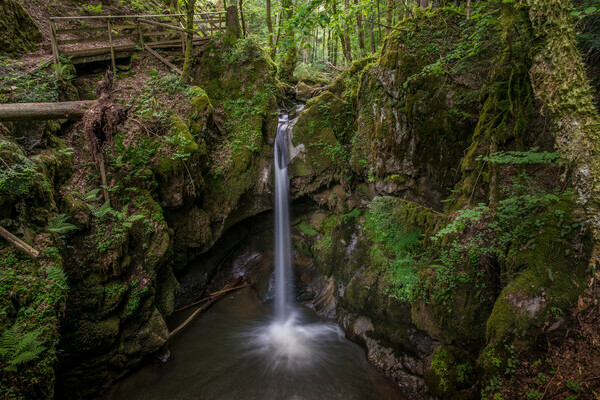 Haselbach Wasserfall Copyright: (Mit freundlicher Genehmigung der Tourist-Info Weilheim)