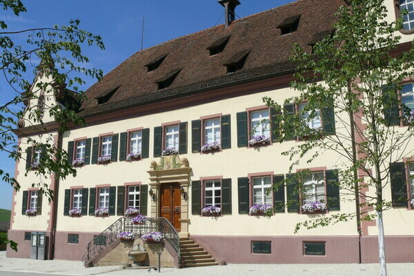 Das Ebringer Schloss Copyright: (Mit freundlicher Genehmigung von Rainer Mosbach, B�rgermeister Gemeinde Ebringen)